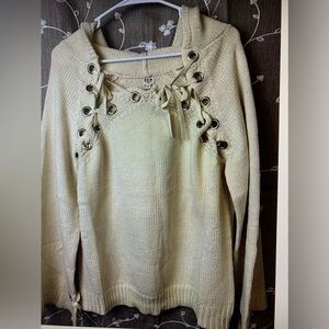 UNIQ Laced Up Hoodie Cable Knit Sweater Womens Ivory Long Bell Sleeve Size M New